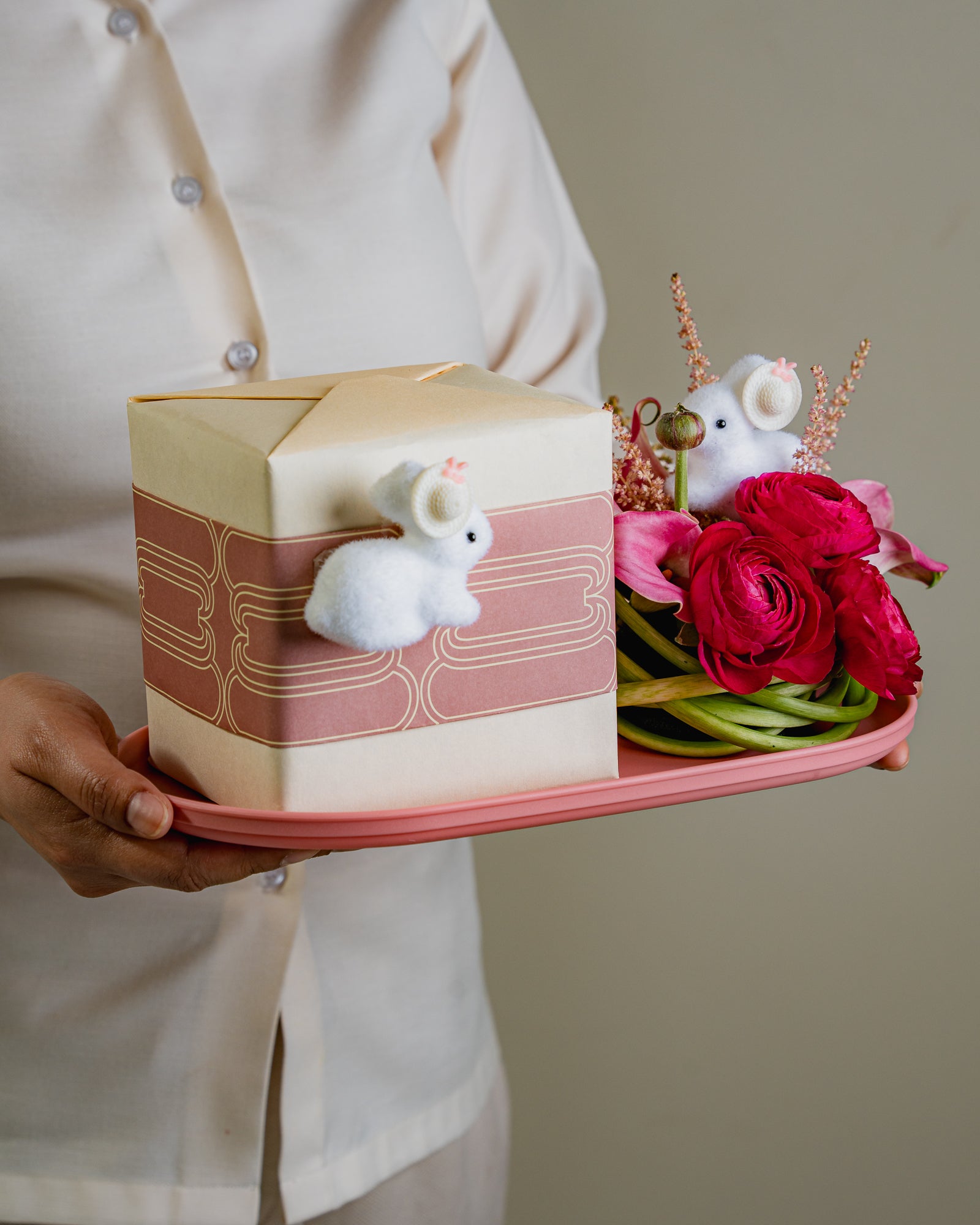 Pretty in Pink Gifting Tray Medium