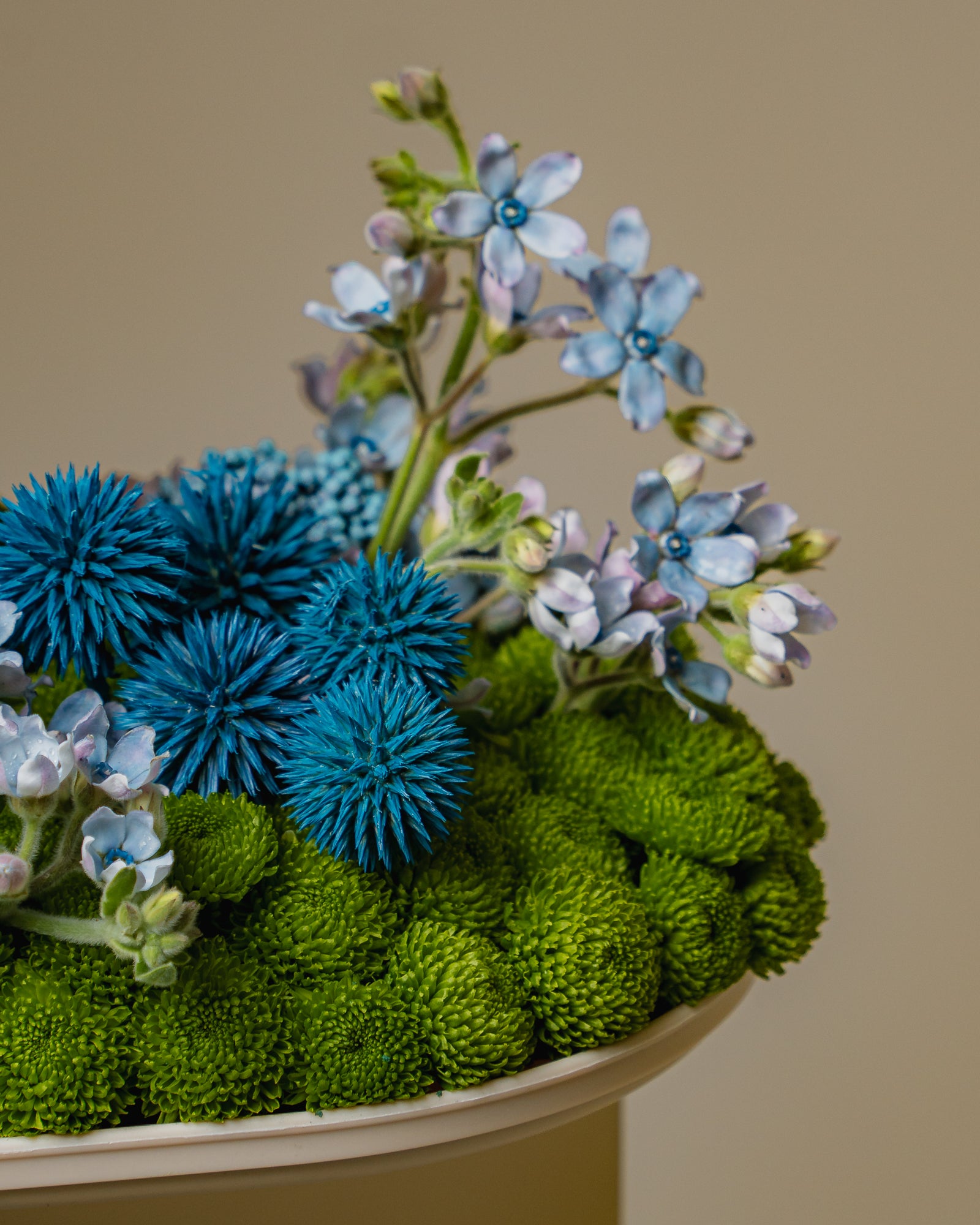 Blue and Green Floral Bed Gifting Tray