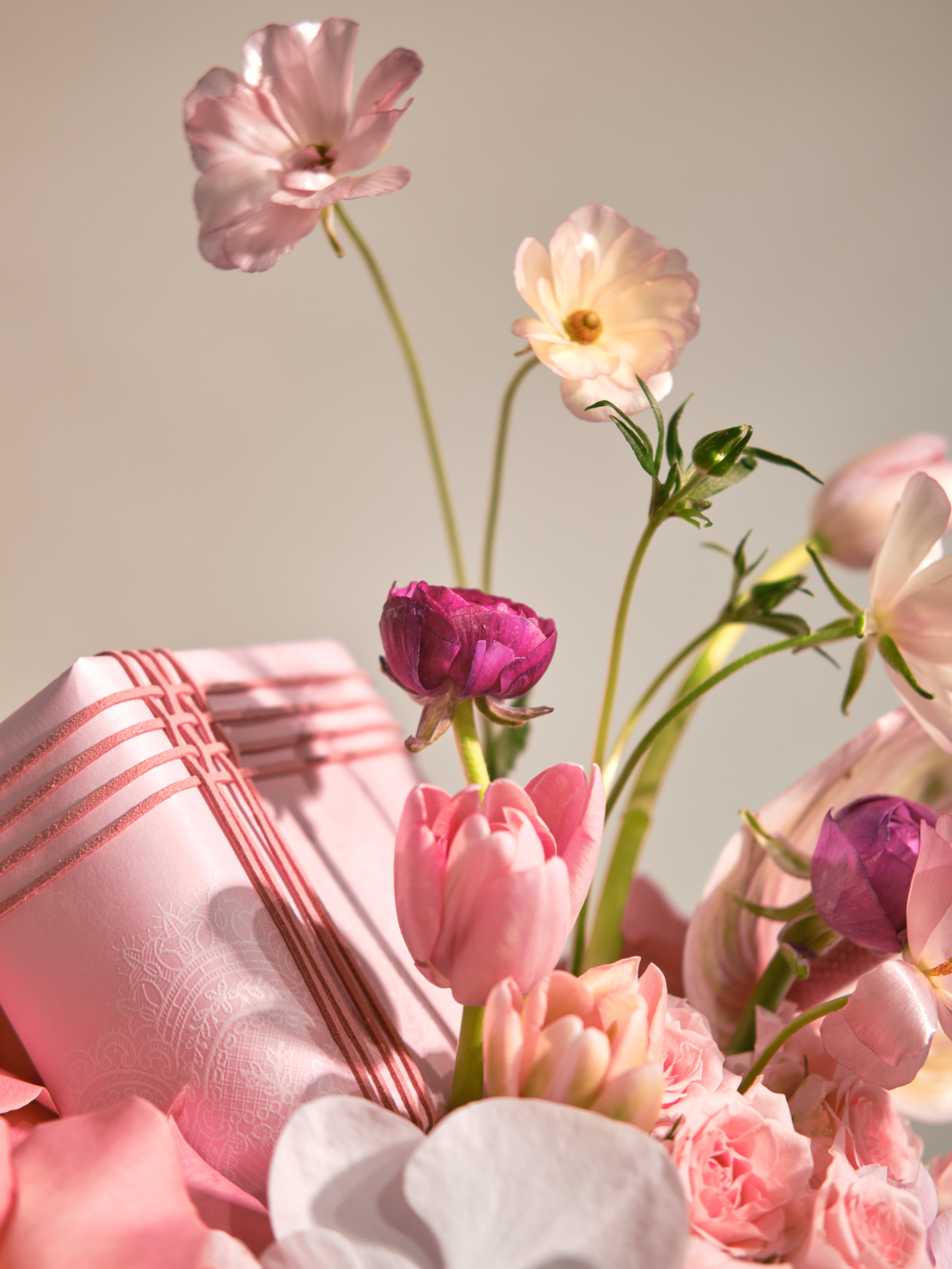 Gifting 02 Summer Blooms Tray