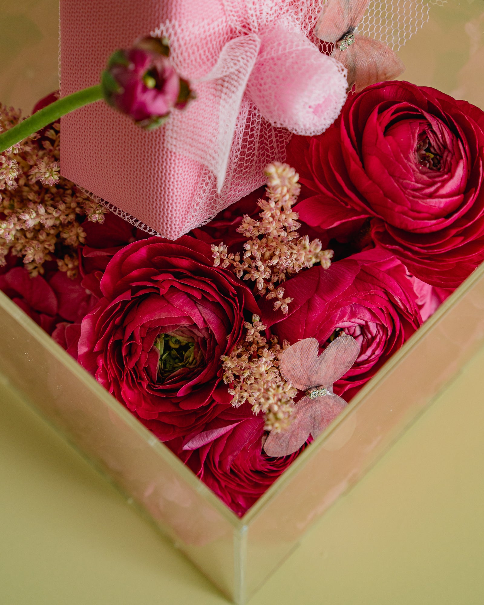 EXCLUSIVELY UPON PRE-ORDER:  Cube Acrylic Box with Fuchsia Florals