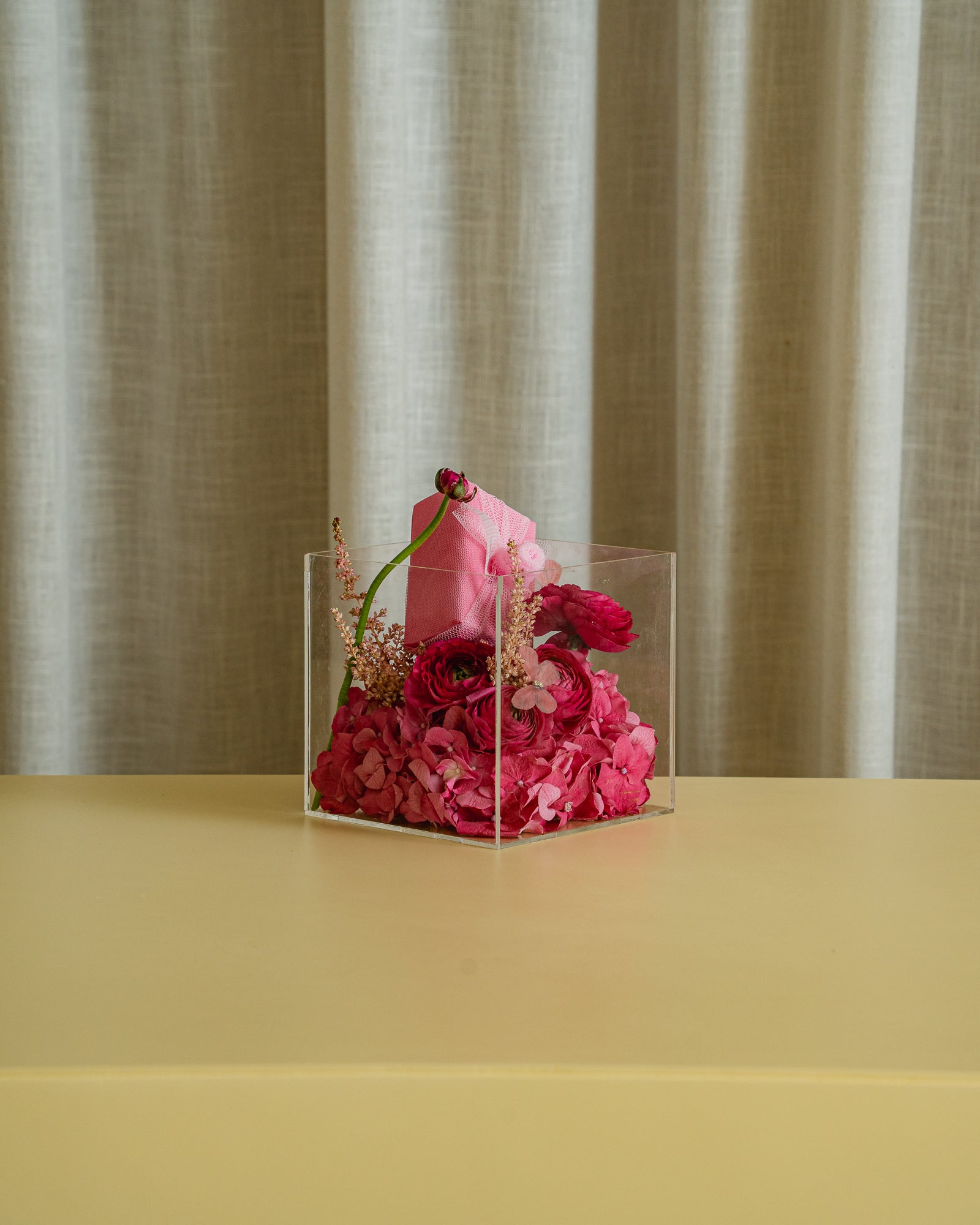 EXCLUSIVELY UPON PRE-ORDER:  Cube Acrylic Box with Fuchsia Florals
