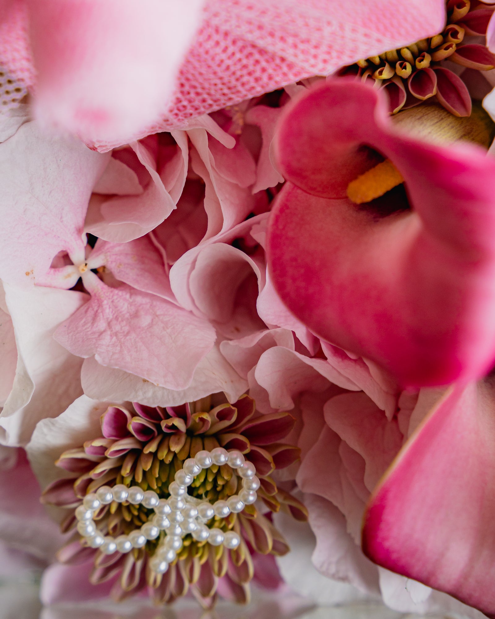 EXCLUSIVELY UPON PRE-ORDER:  Cube Acrylic Box with Rosy Pink Florals