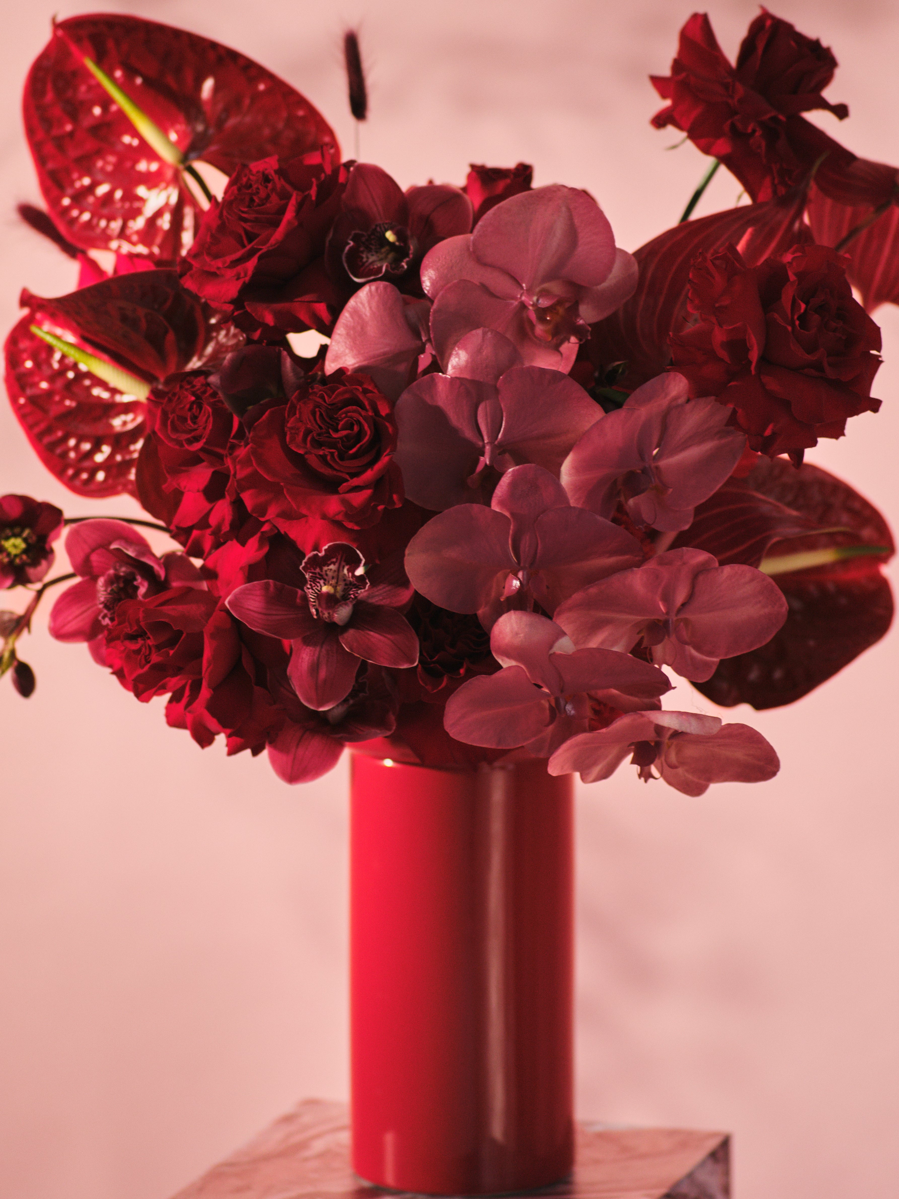 Rubra Vase Arrangement 01