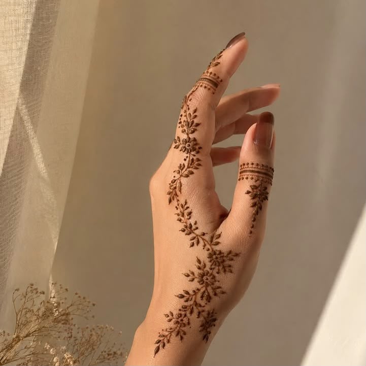AUGUST 15: Henna Mixology