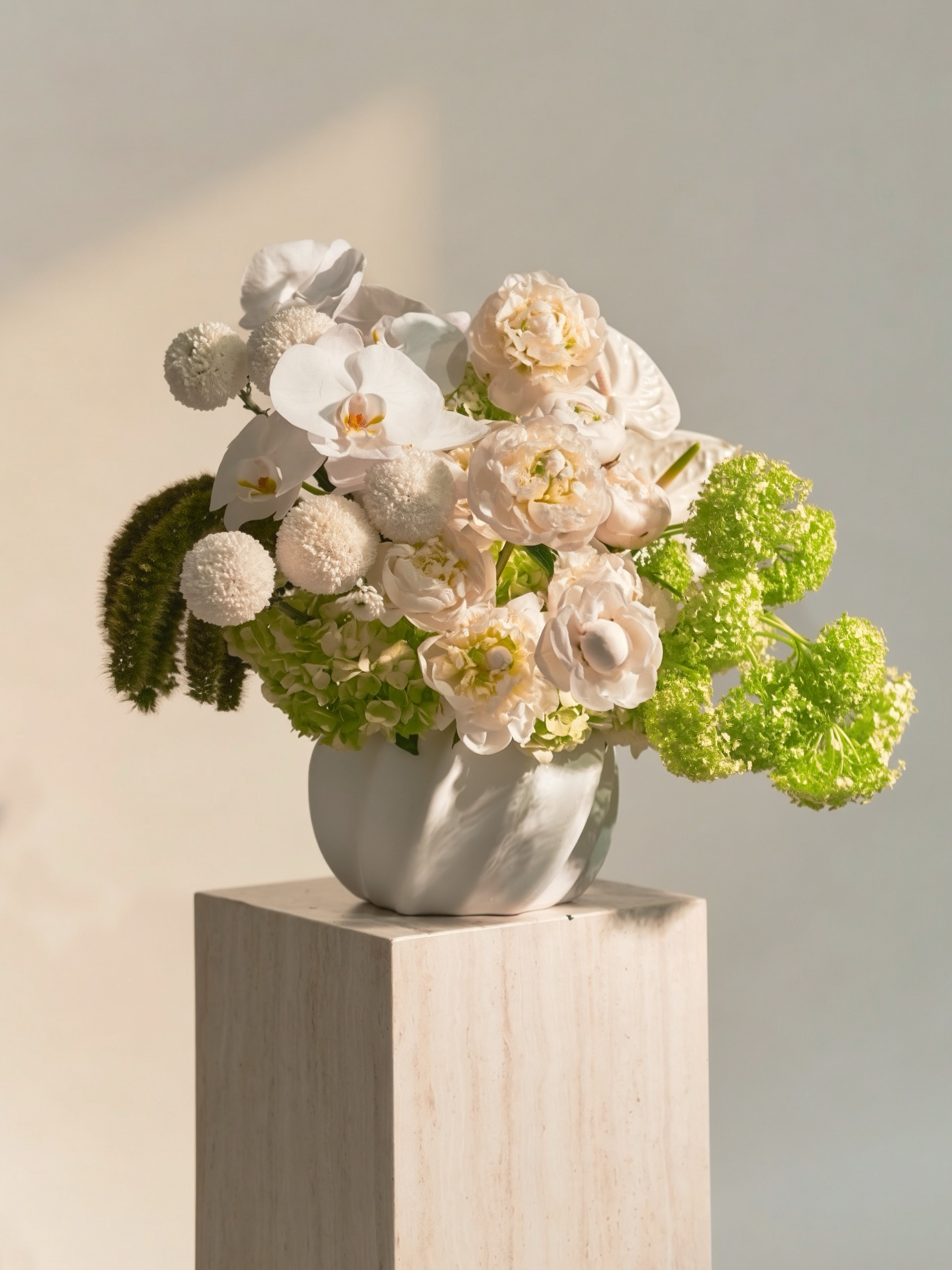 Vase 01 Spring Blooms